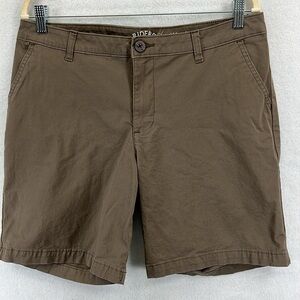 Lee Shorts 2 Pair Size 14 Black and Med Brown Mid-Rise Cotton/Spandex 6”/8” Leg